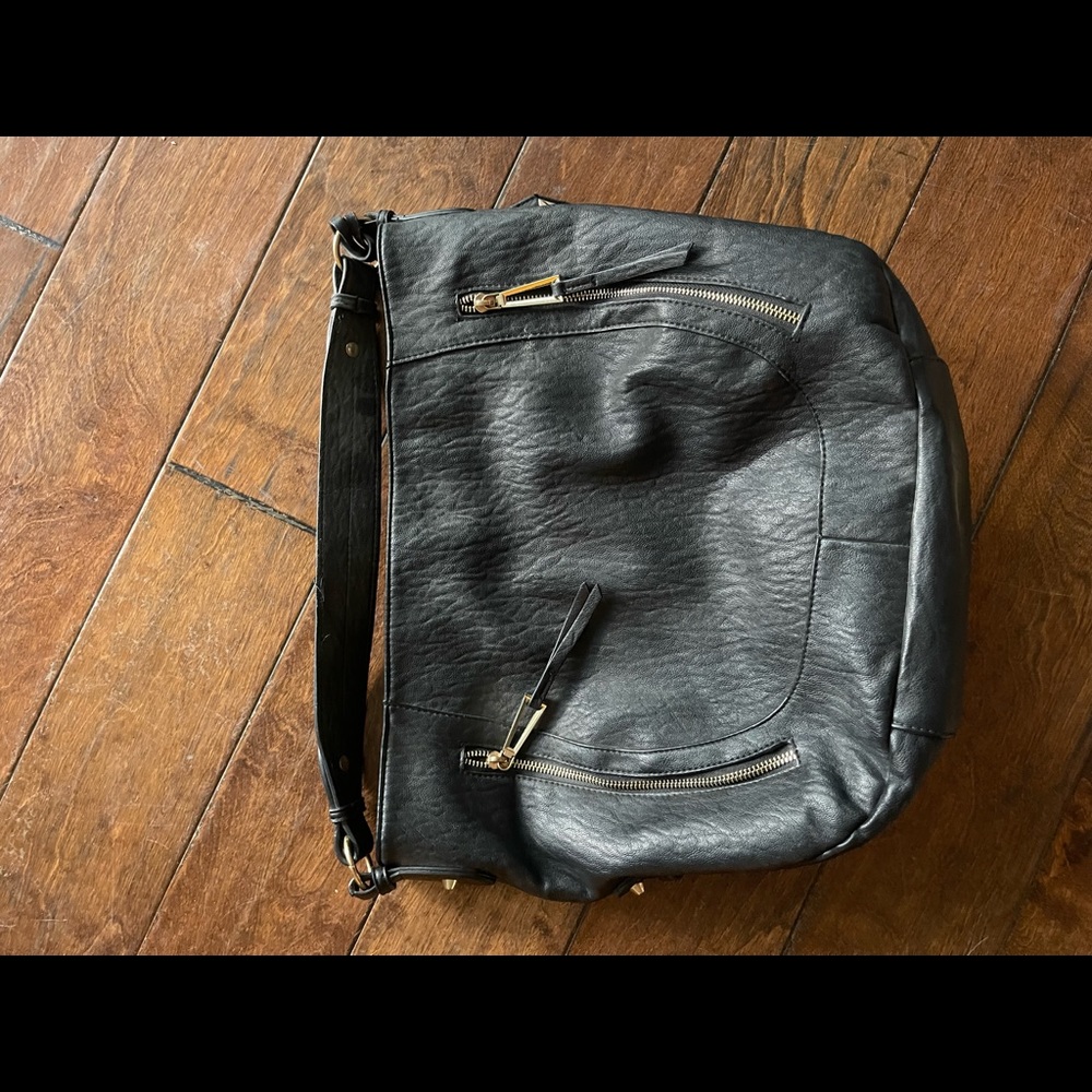 Jessica Simpson handbag
